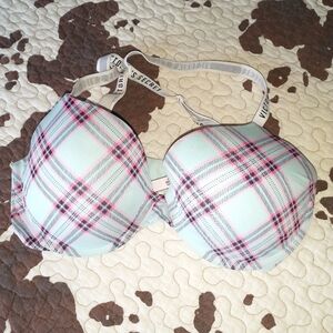 Victoria's Secret 34DD t-shirt bra